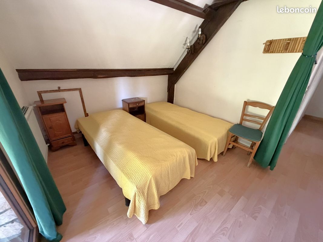 Putot en Bessin, N13 Axe Caen/Bayeux. Maison atypique + gîte (image 7)