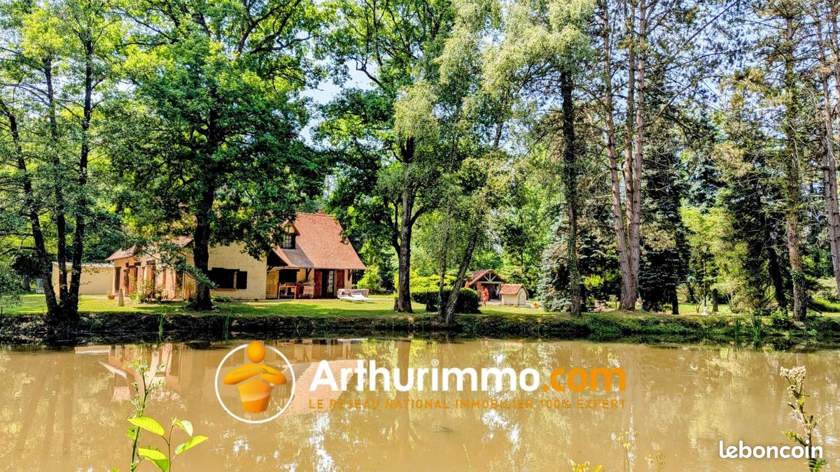 Maison 7 pièces 138 m² · à Aubigny-sur-Nère · 138 m² · 324 500 €