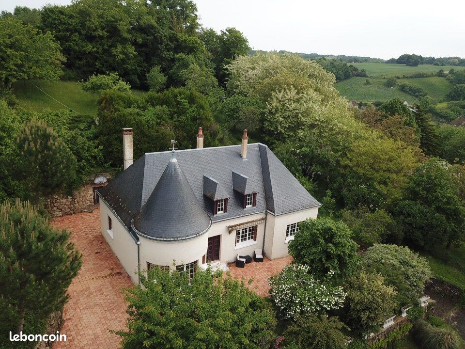 Maison 6 pièces 120 m² · à Villedieu-le-Château · 120 m² · 235 000 €