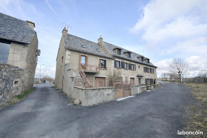 Immeuble 19 pièces 322 m²