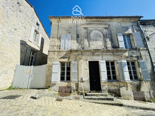 Maison 7 pièces 227 m²