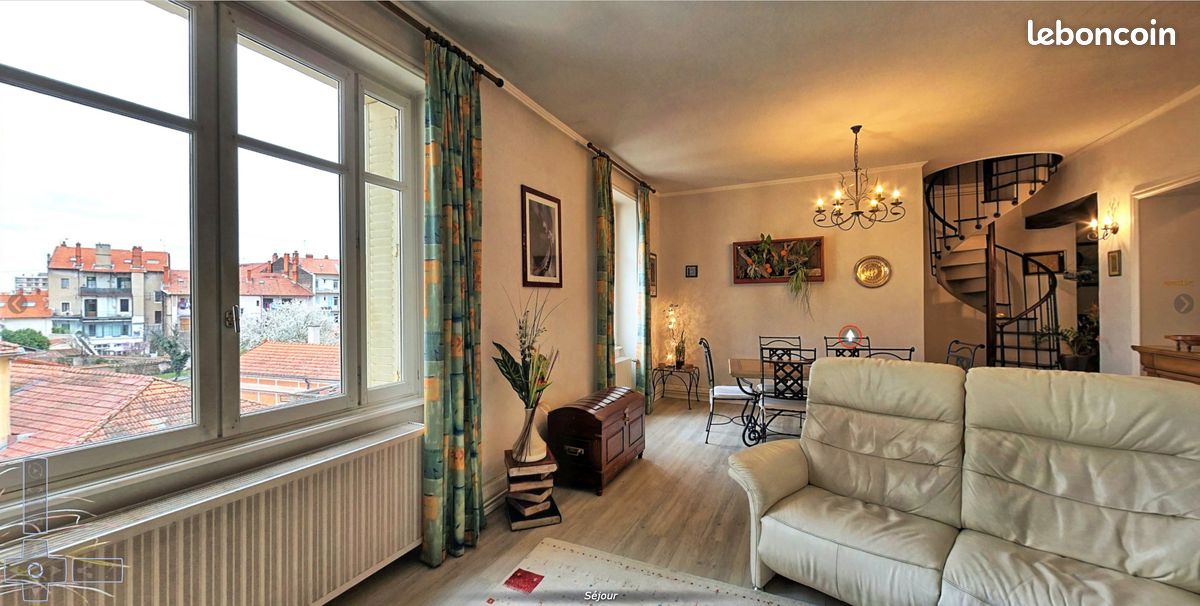 Appartement 6 pièces 137 m² · à Roanne · 137 m² · 187 000 €