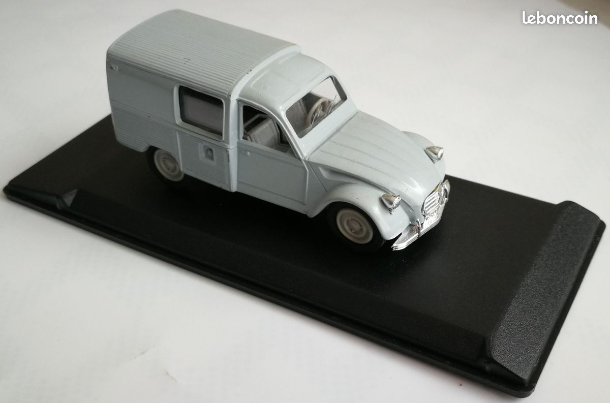 Eligor 1/43 Scale Diecast Model 1332 CITROEN 3 CV 'EDF-GDF' BLUE