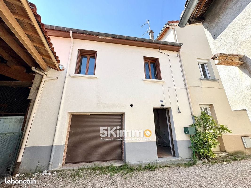 Maison 4 pièces 80 m² · à Sury-le-Comtal · 80 m² · 65 000 €