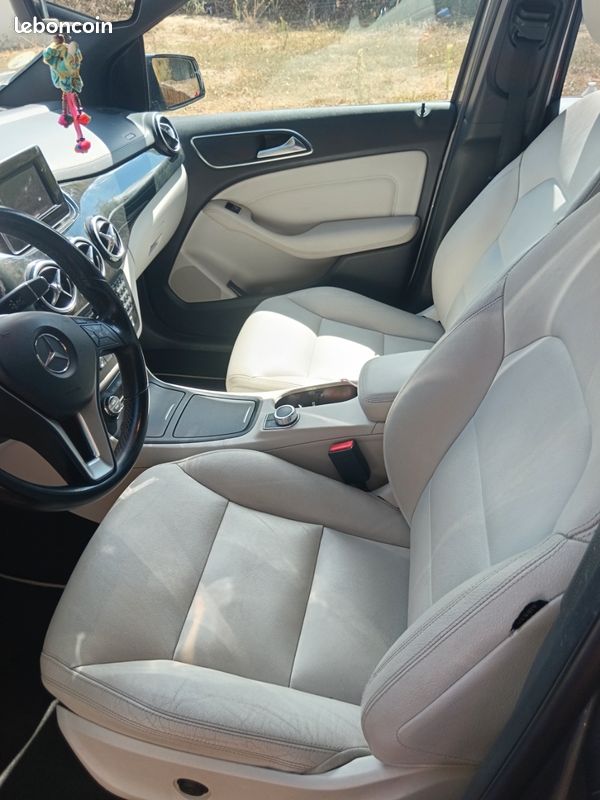 Mercedes B200 CDI (image 3)