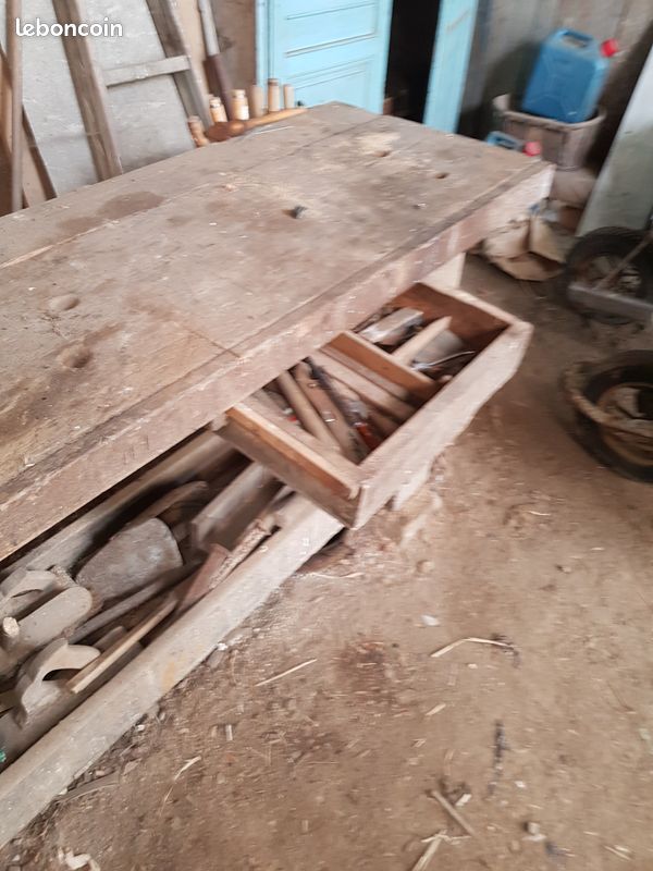 Vends véritable établi en bois de menuisier (image 2)