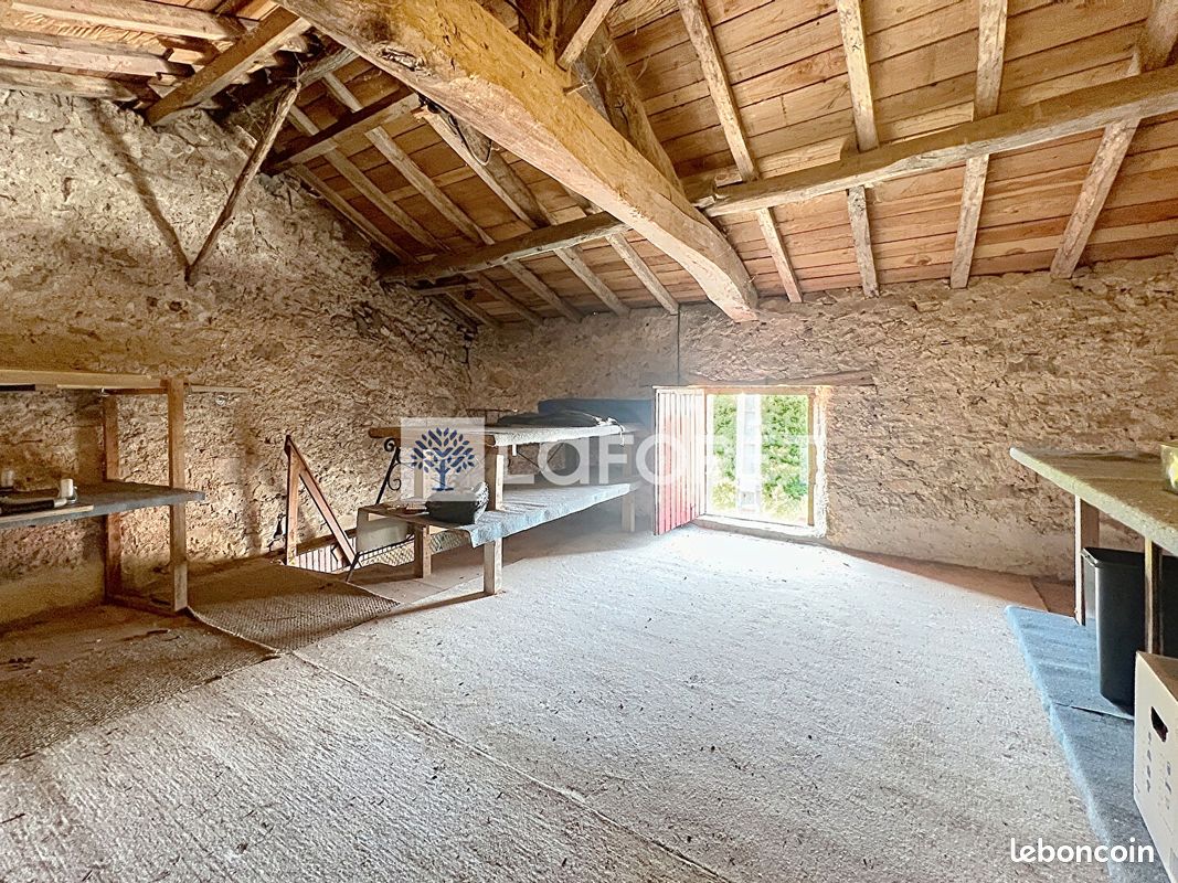 Maison 1 pièce 110 m² · à Chiché · 110 m² · 32 640 €