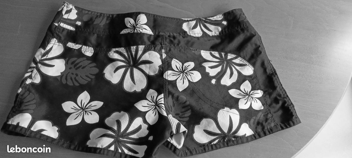 Short taille basse (image 2)