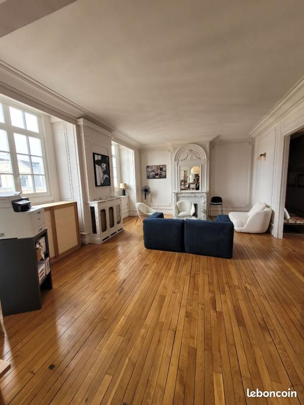 Appartement 6 pièces 220 m² · à Lille · 220 m² · 892 500 €