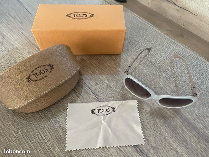 🕶️ Lunettes de soleil TOD'S femme – ivoire/beige, état neuf avec