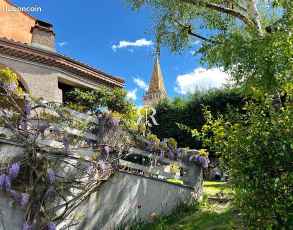 Maison 7 pièces 231 m²