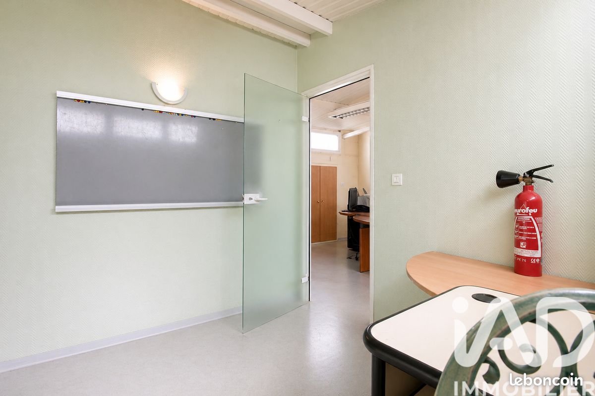 Local 175 m² Val-de-Moder (image 11)