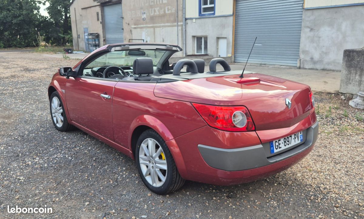 Renault megane cc 2.0 16v 136 phase ii (image 2)