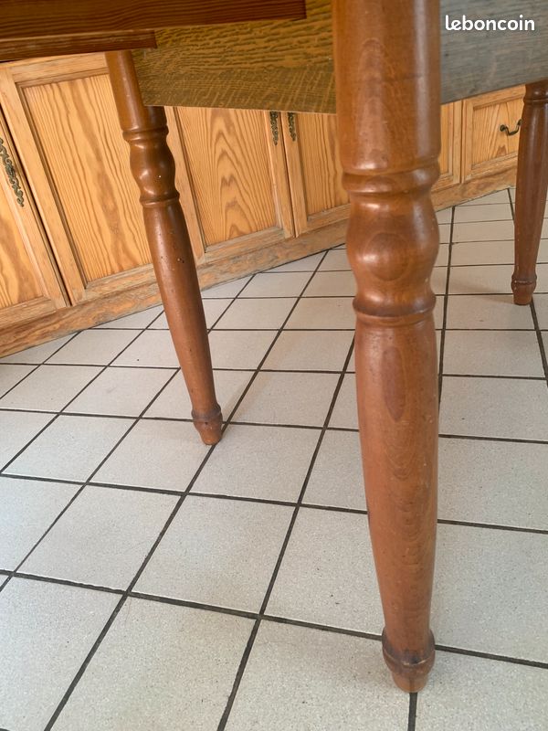 Table en chêne (image 3)