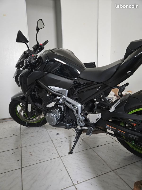 Kawasaki z900 full (image 3)