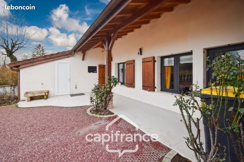 Maison 4 pièces 113 m² · à Bletterans · 113 m² · 178 000 €