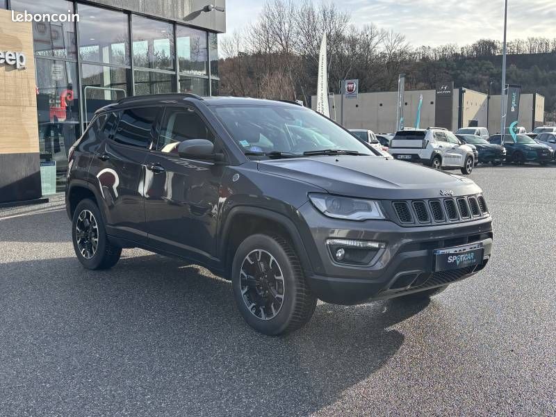 Jeep Compass II 1.3 GSE T4 240 ch PHEV AT6 4xe eAWD Trailhawk (image 3)