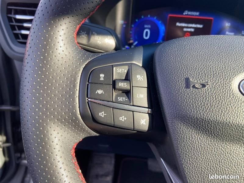 Ford Kuga 2.5 Duratec 190ch FHEV E85 ST-Line BVA (image 16)