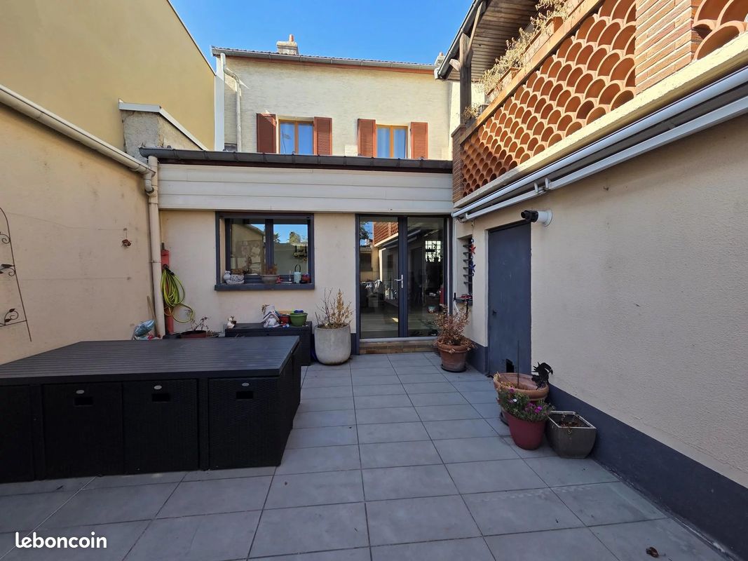 Maison 5 pièces 109 m² · à Reims · 109 m² · 278 000 €