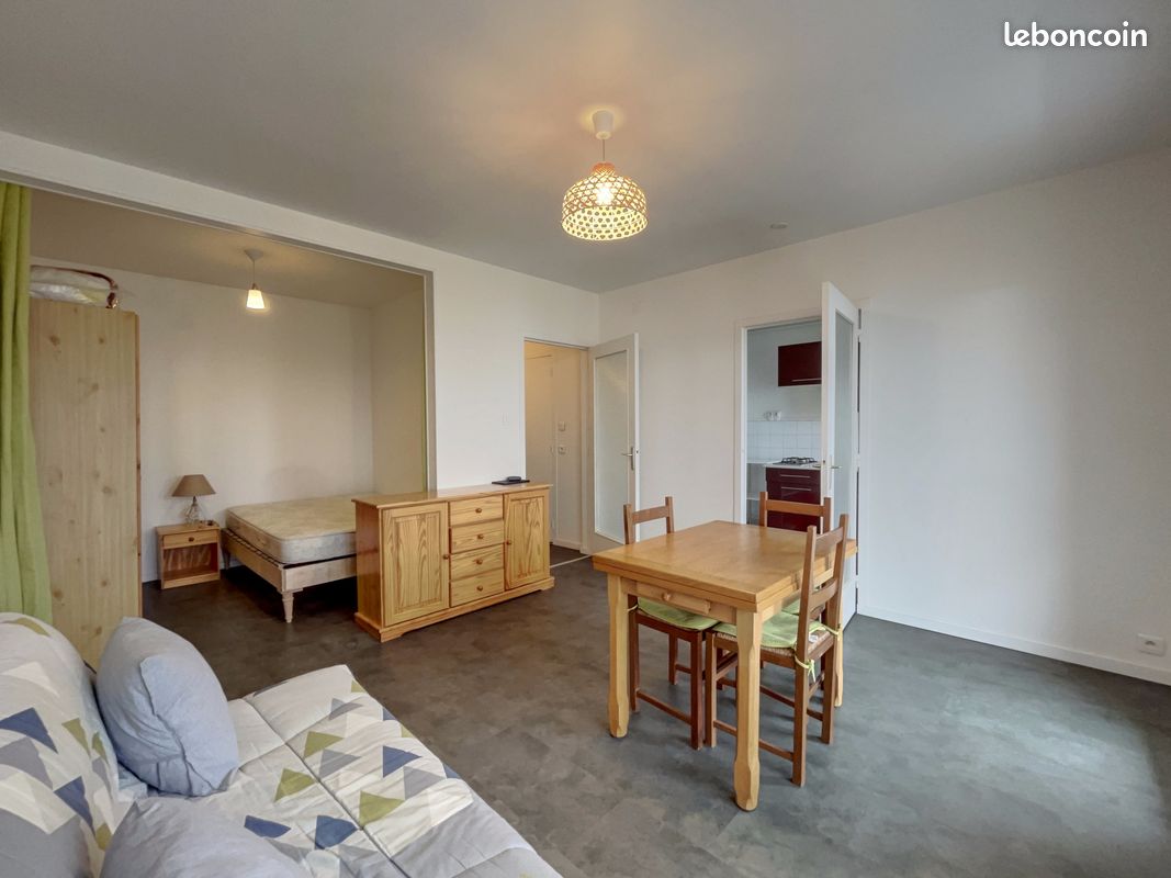 Appartement 1 pièce 35 m² · à Clermont-Ferrand · 35 m² · 537 €/mois