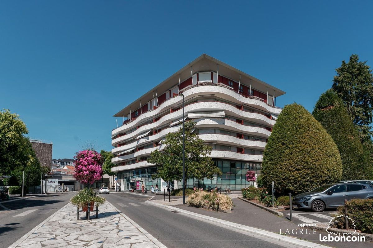 Appartement 3 pièces 80 m² · à Vichy · 80 m² · 935 €