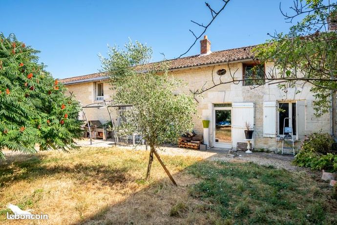 Ferme 14 pièces 278 m²