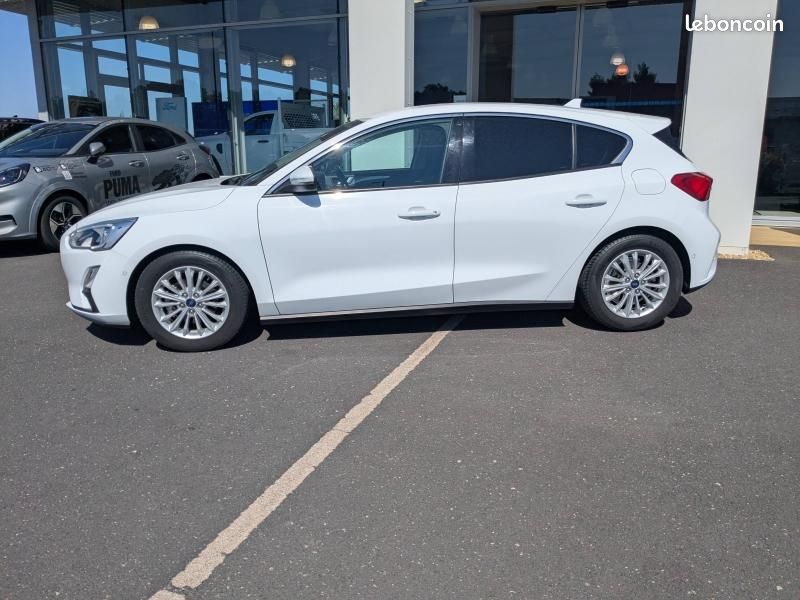 Ford Focus 1.0 EcoBoost 125ch Stop&Start Titanium (image 2)