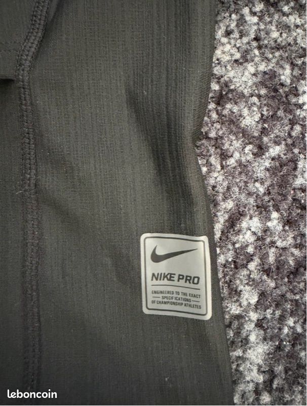 Cagoule Nike Pro Therma-Fit Hood Neuf avec Étiquette (image 3)