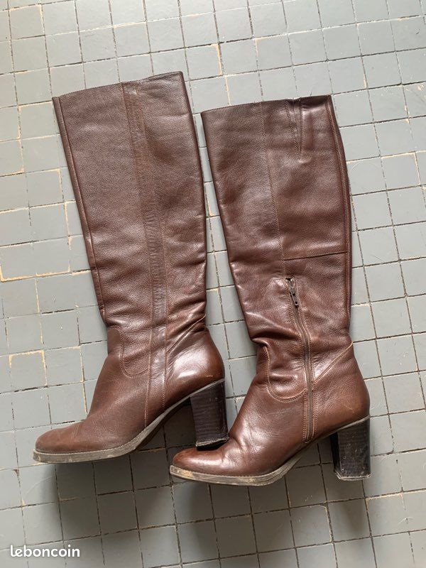Bottes en cuir marron (image 1)