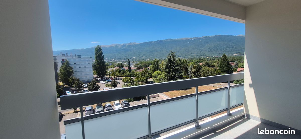 Appartement 3 pièces 72 m² · à Saint-Genis-Pouilly · 72 m² · 1 750 €