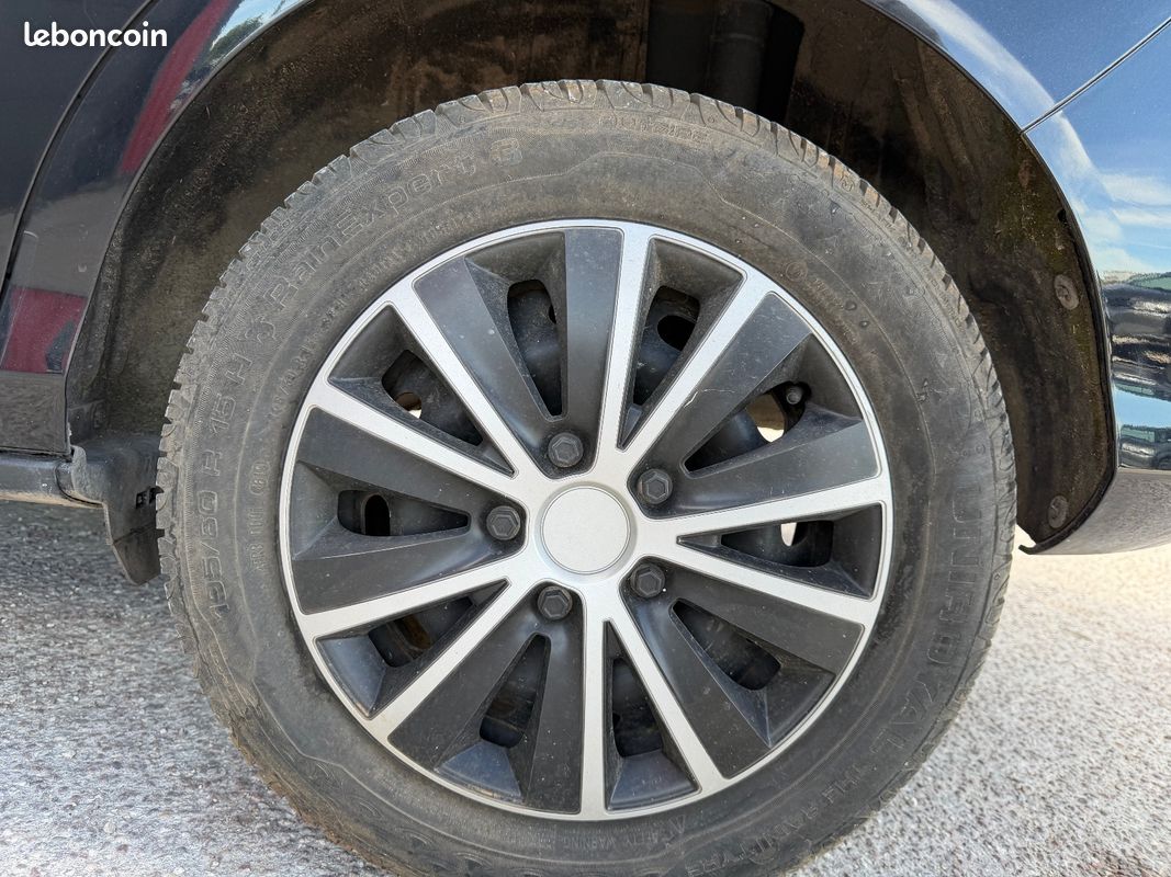 FORD B-MAX 1.0 EcoBoost 100 SS Trend (image 14)