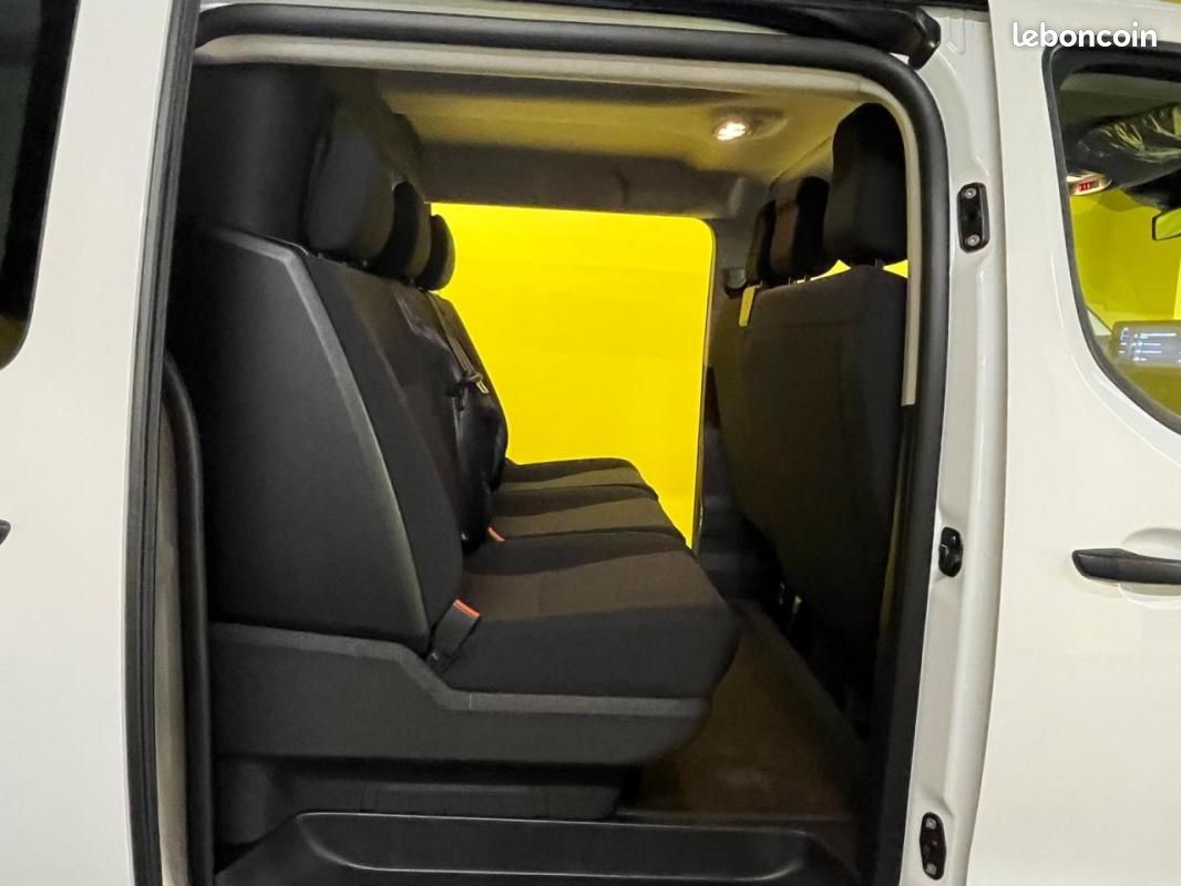 Toyota PROACE 2.2 150 D-4D - BVA Start&Stop Cabine Approfondie Medium Start / 2026 10KM EN STOCK (image 21)