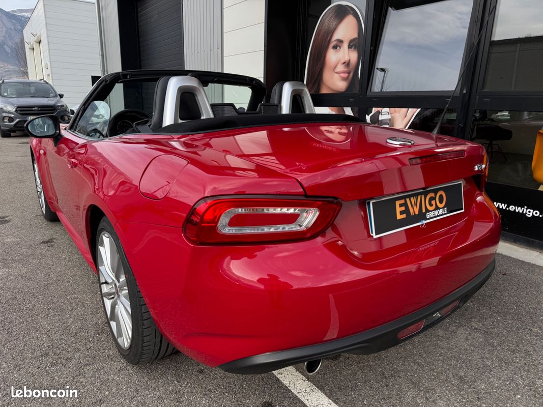 FIAT 124 SPIDER 1.4L MULTIAIR 140CH LUSSO PLUS / CAMERA DE RECUL + GPS + INTERIEUR CUIr (image 5)