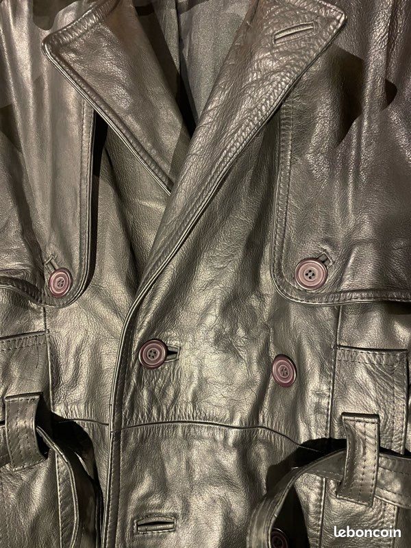 Manteau Court Vison Croix Blanche Et Cuir Noir - Taille M - Occasion Excellent état