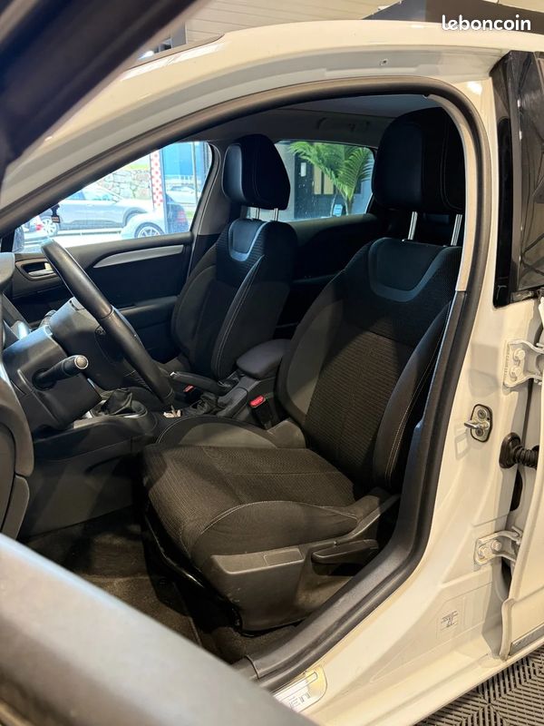 Citroen c4 edition millenium 130ch / airbag takata fait / distribution 2024 (image 10)