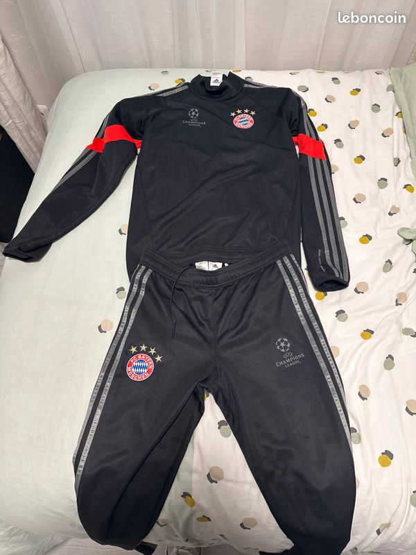 Ensemble Bayern Munich (image 1)