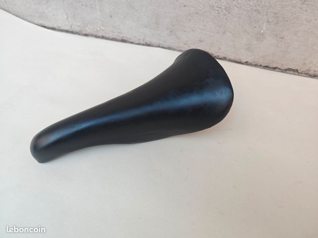 Selle vélo vintage SAN MARCO CONCOR SUPERCORSA retro, course, route ~1970-1980 - Équipements vélos Selle vélo vintage SAN MARCO CONCOR SUPERCORSA retro, course, route ~1970-1980 - Équipements vélos