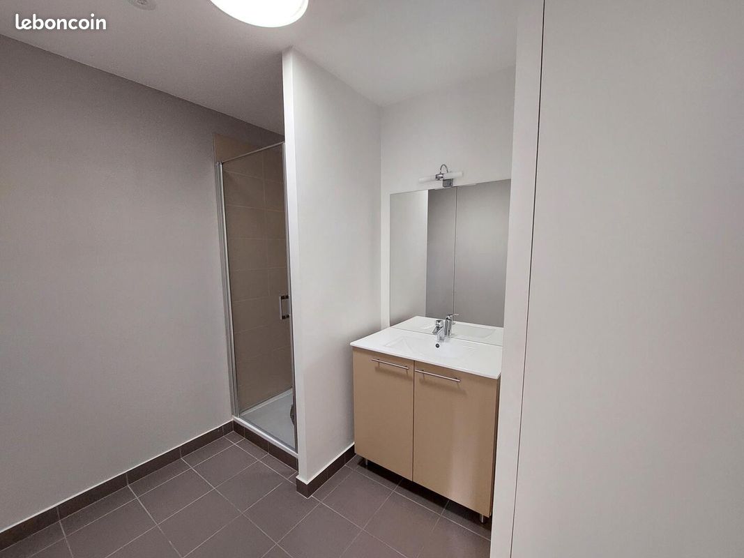 Appartement 1 pièce 31 m² · à Paris · 31 m² · 990 €/mois