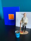Nestor To Tray Balls Of Crystal Figurine Tintin Hergé Collection