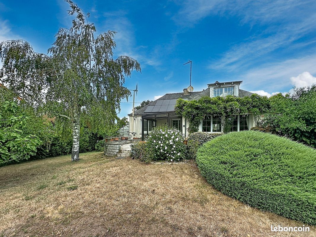 Maison 6 pièces 122 m² · à Montlouis-sur-Loire · 122 m² · 243 800 €