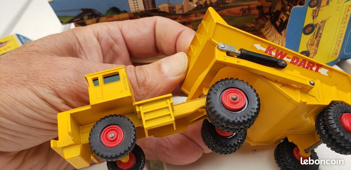 Matchbox King Size KW Dump Truck, camion à benne basculante (image 4)
