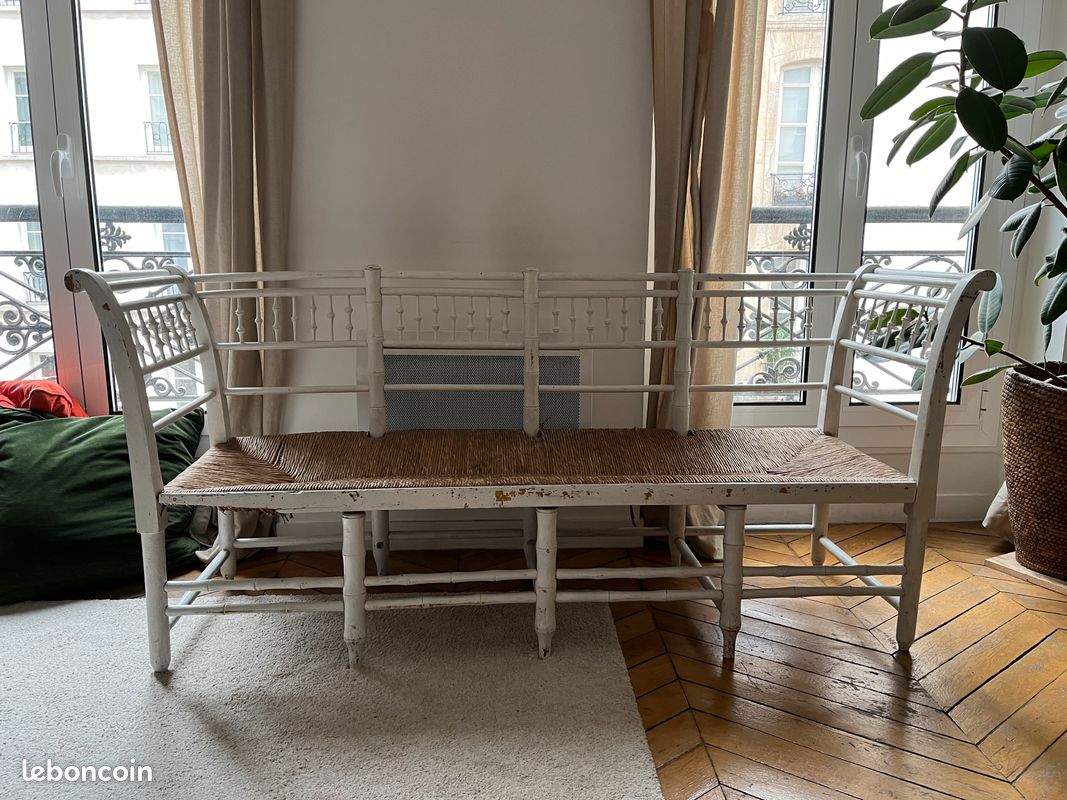 Banc vintage bois et rotin blanc (image 1)