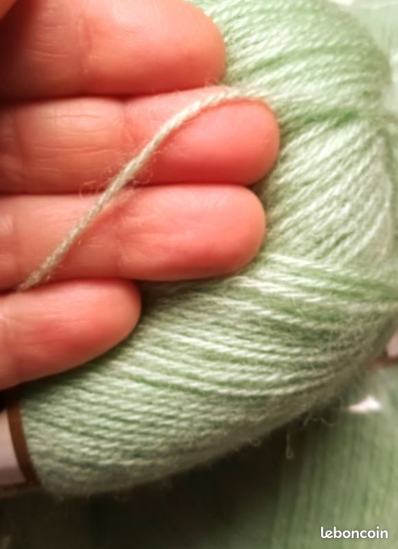 Lot De 5 Pelotes Laine Verte Pure 100g Portugal - Pour Tricot Et Crochet
