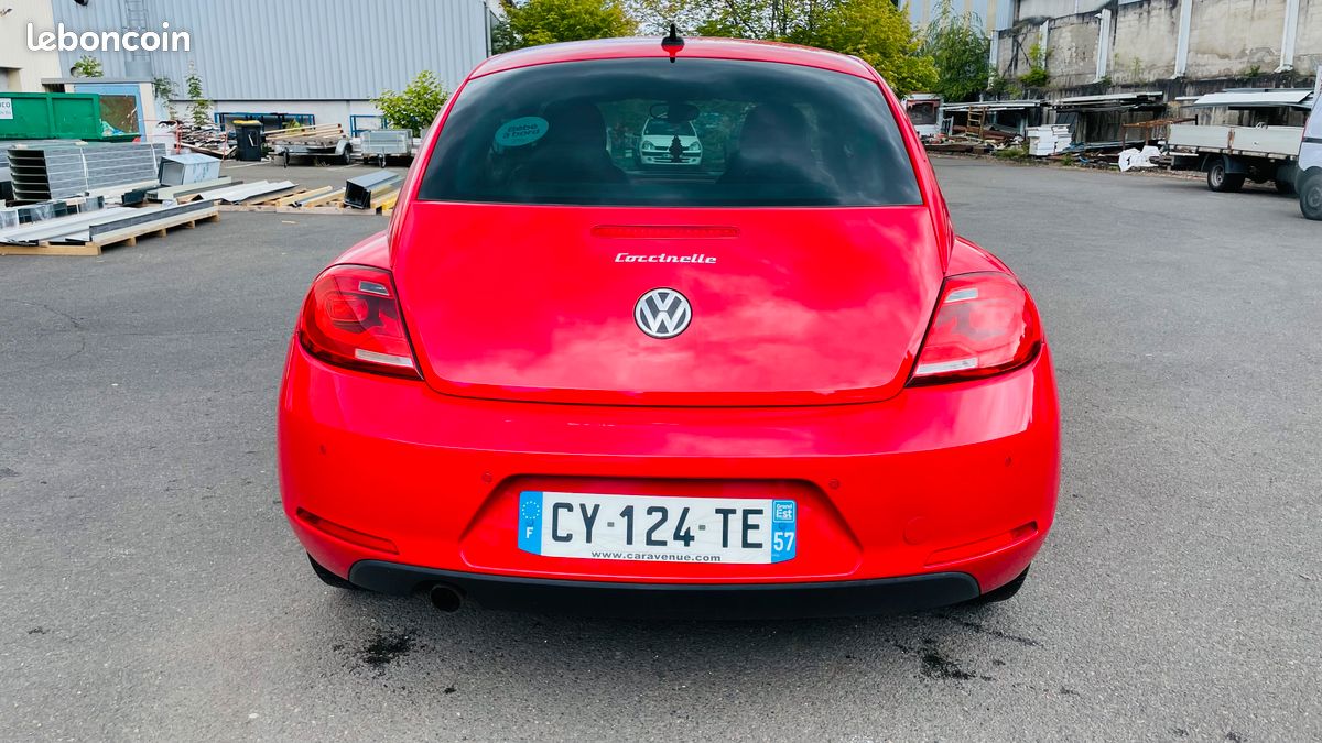 Volkswagen BEETLE Coccinelle 1.6 TDI 105 FAP VINTAGE (image 5)