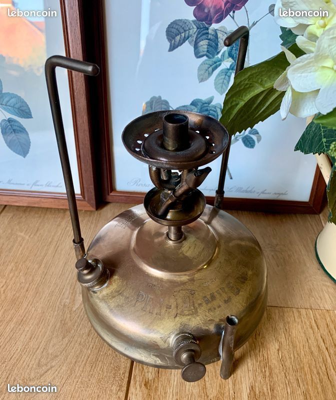 Ancien réchaud à kérosène en laiton, Primus, objet de collection