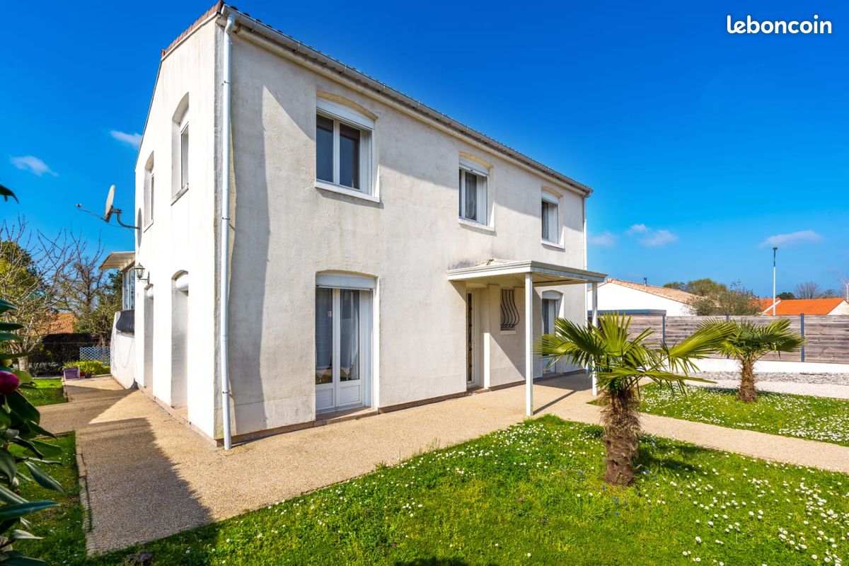 Maison 7 pièces 146 m² · à La Roche-sur-Yon · 146 m² · 290 000 €