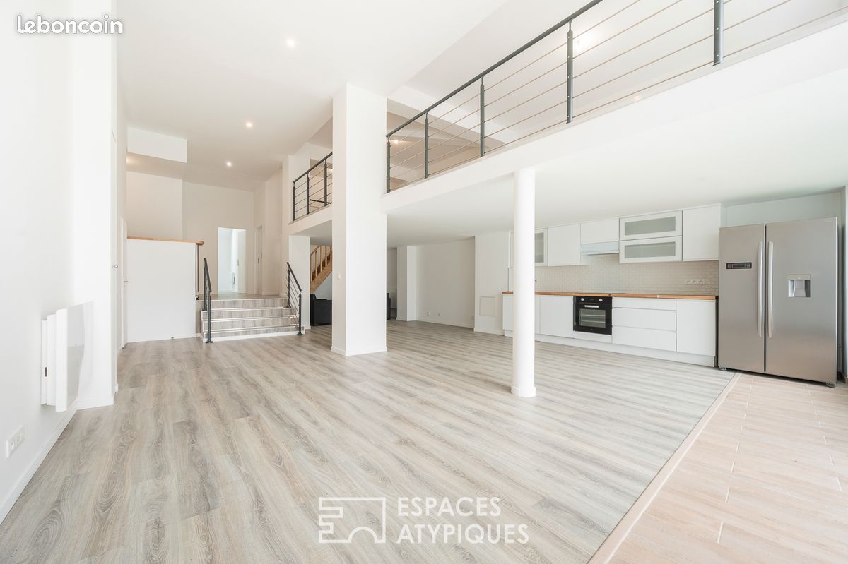 Appartement 4 pièces 157 m² · à Montreuil · 157 m² · 695 000 €