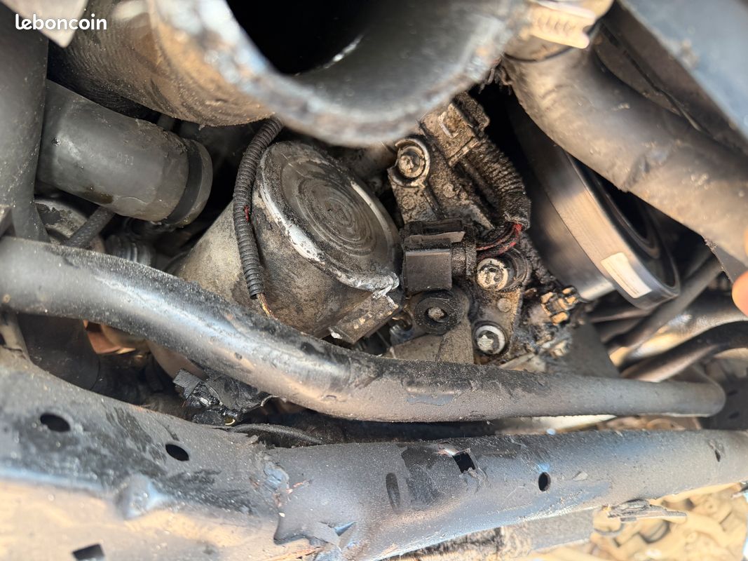 BMW m135i boite auto m performance 320 ch (image 7)
