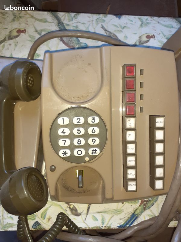 Téléphone centrale (image 1)