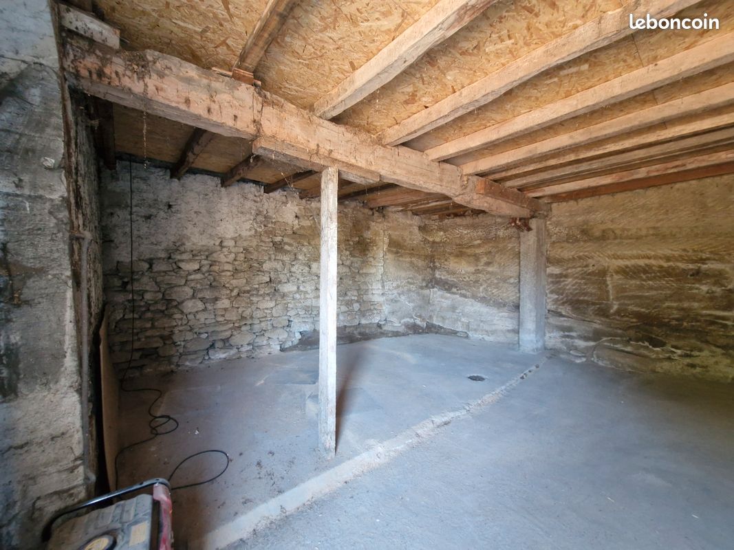 Garage a louer · à Taillecavat · 115 €/mois